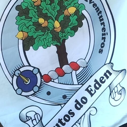 FRUTOS DO ÉDEN